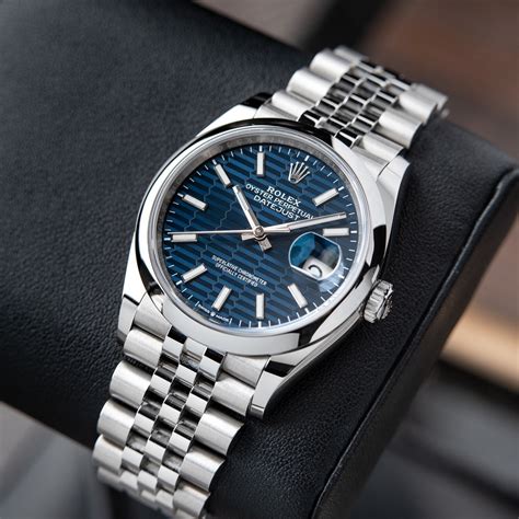 rolex datejust blue fluted motif dial